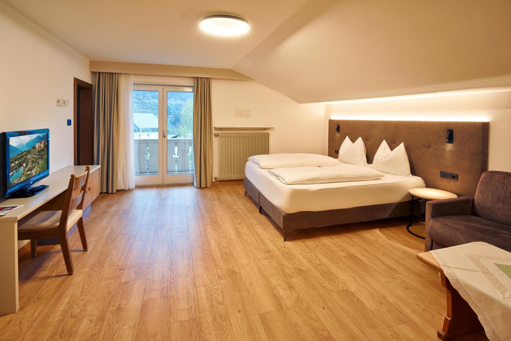 Hotel Lamm Naturns Exteriér fotografie